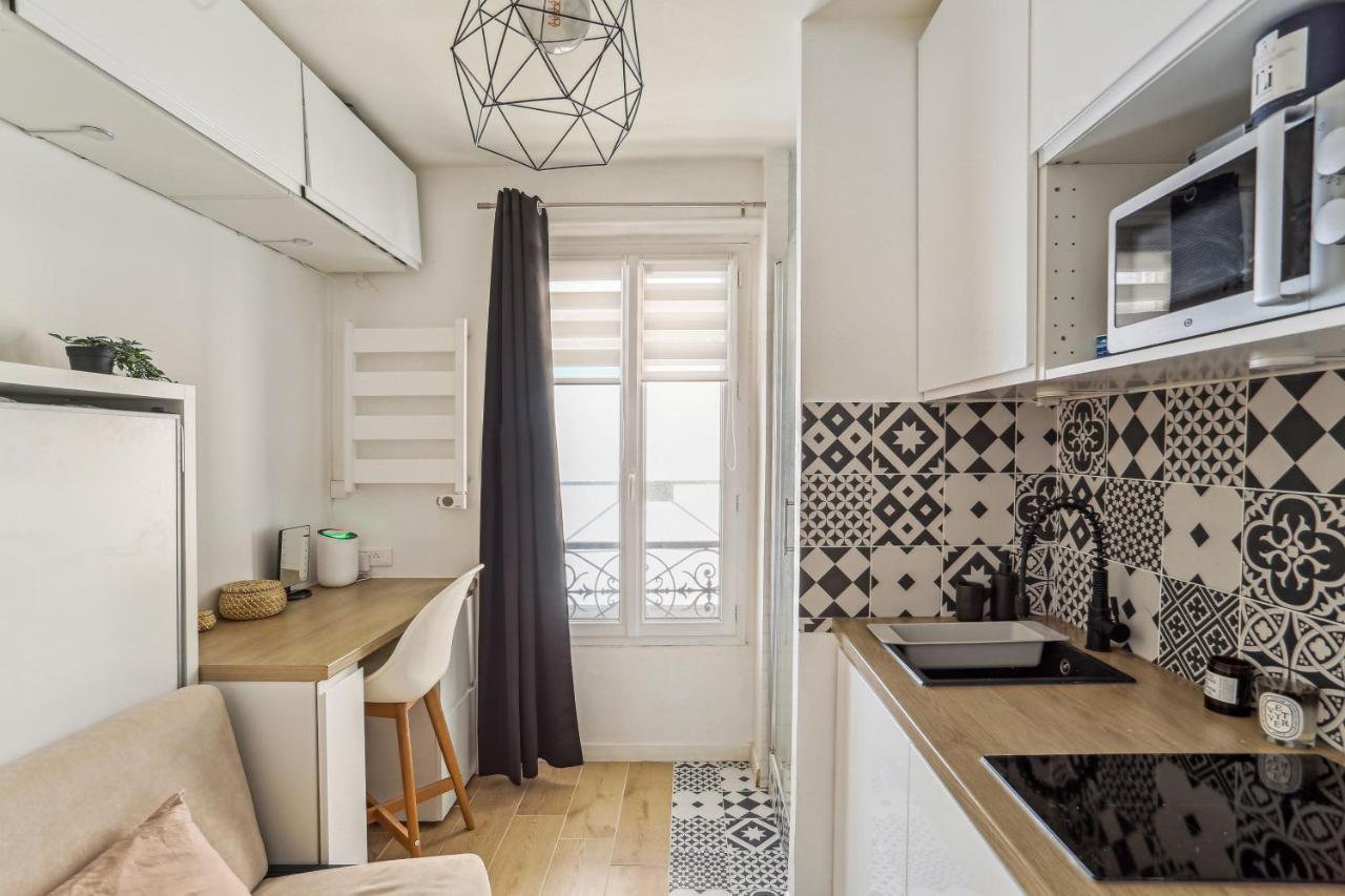 Small Comfortable Studio Near Eiffel Tower Paris Dış mekan fotoğraf