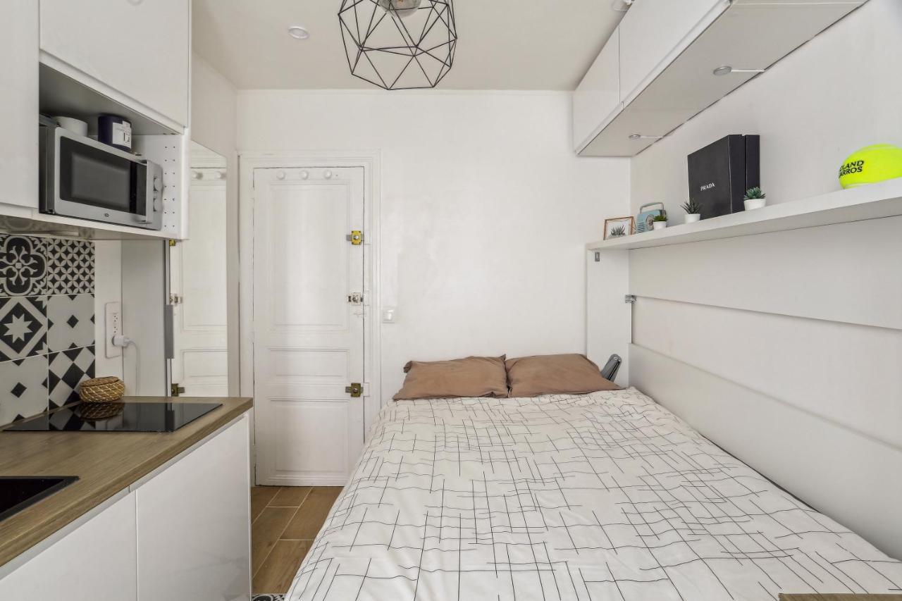 Small Comfortable Studio Near Eiffel Tower Paris Dış mekan fotoğraf